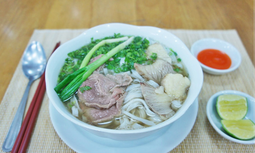 PHO BO | Phở Bò Việt đứng số 1 trong 40 món ngon nhất thế giới